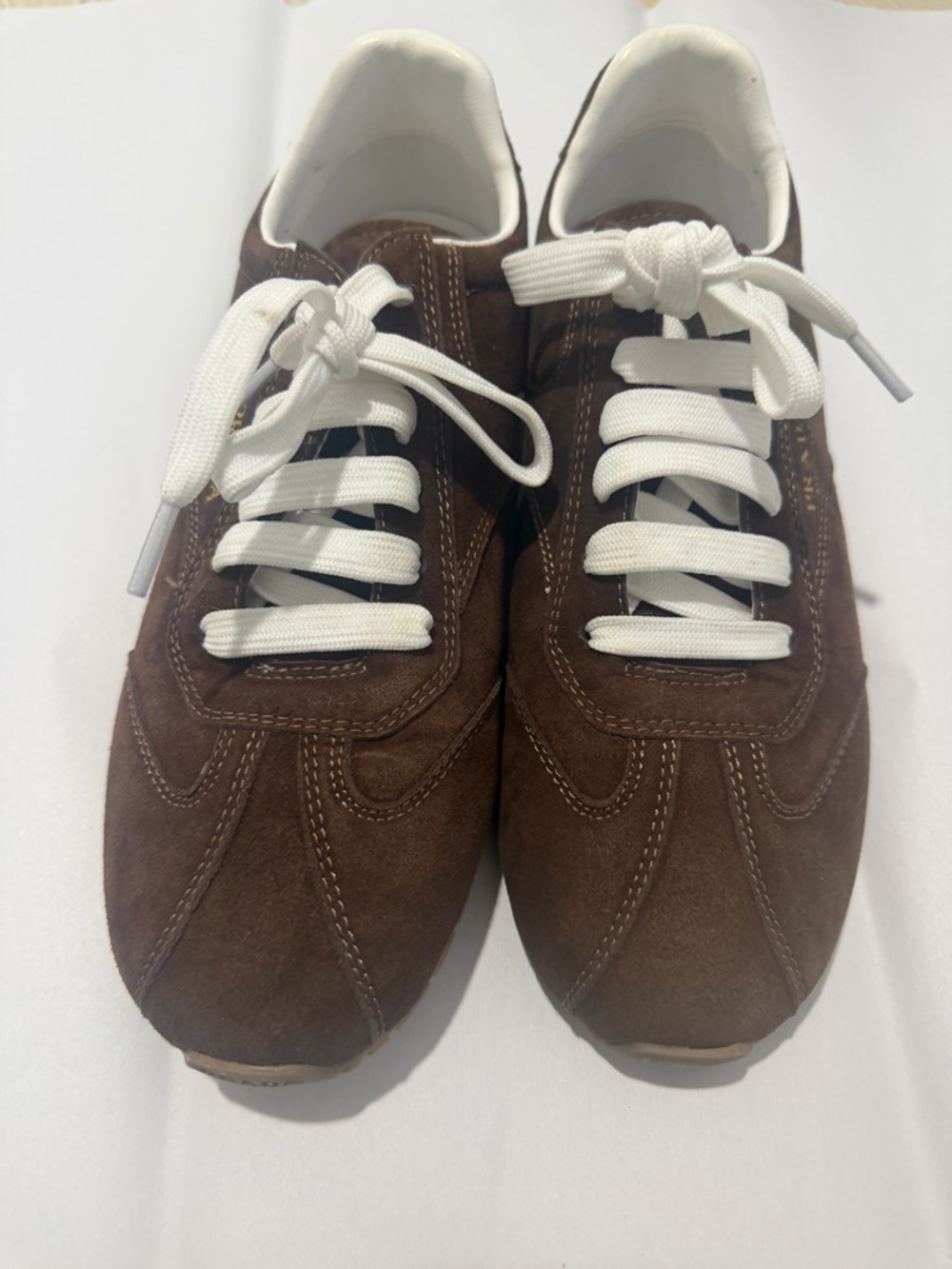 Prada Brown Suede women’s Sneakers with White Laces - Picture 7 of 13